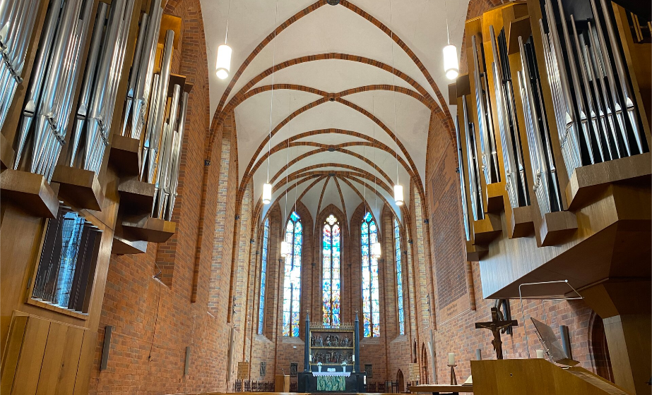 Innenansicht Altarraum Klosterkirche St. Trinitatis